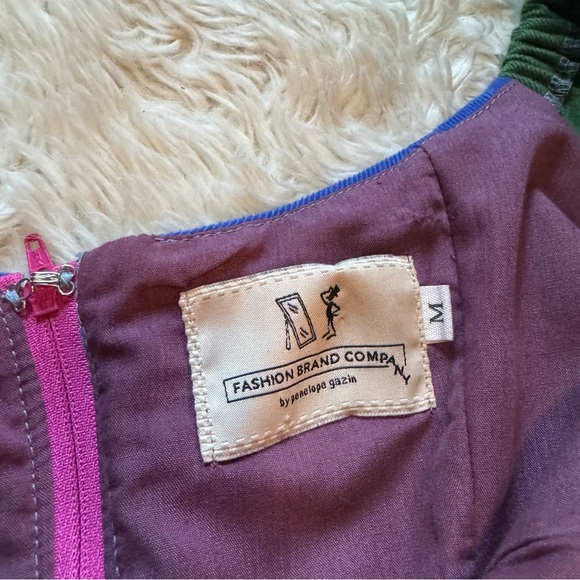 Fashion Brand Company The Virgin Mini Dress in Colorblock - Size Medium - Picture 4 of 4